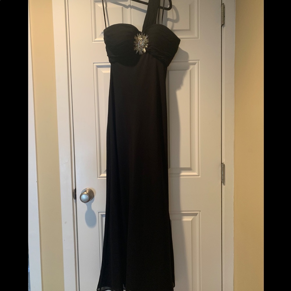 Dave & Johnny Black One Shoulder Formal Dress
